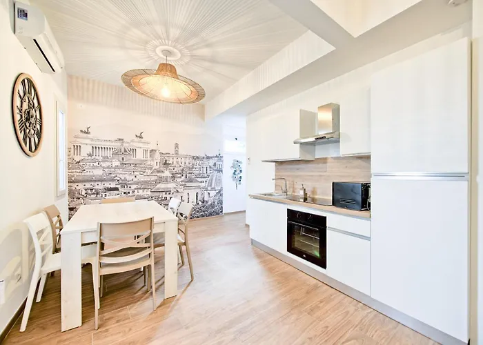 Caesar's Quarters - Private In 4* Roma